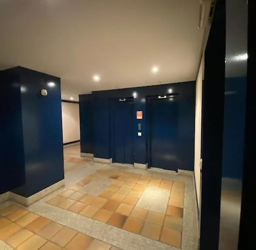 Swimming Pool With Private Garage Apartman